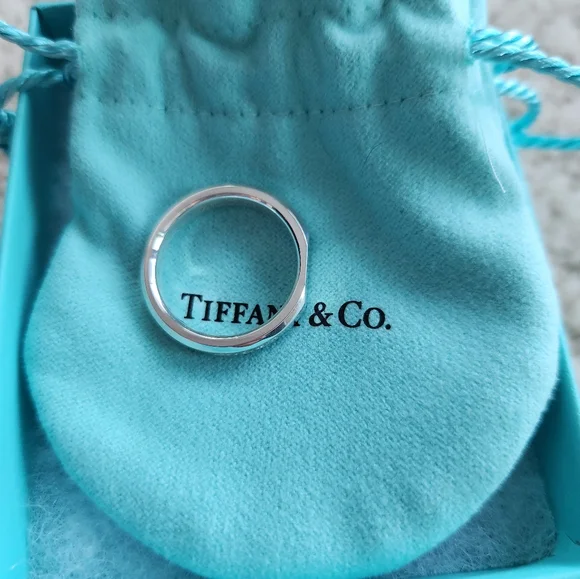 Tiffany 1837® Makers narrow slice ring in sterling silver, mm